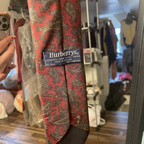 Burberry Mens Tie - Picture 3 of 3